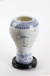 典藏东方风韵 探寻高档岭南特色节日礼品·青花瓷台灯的独特魅力与选购指南